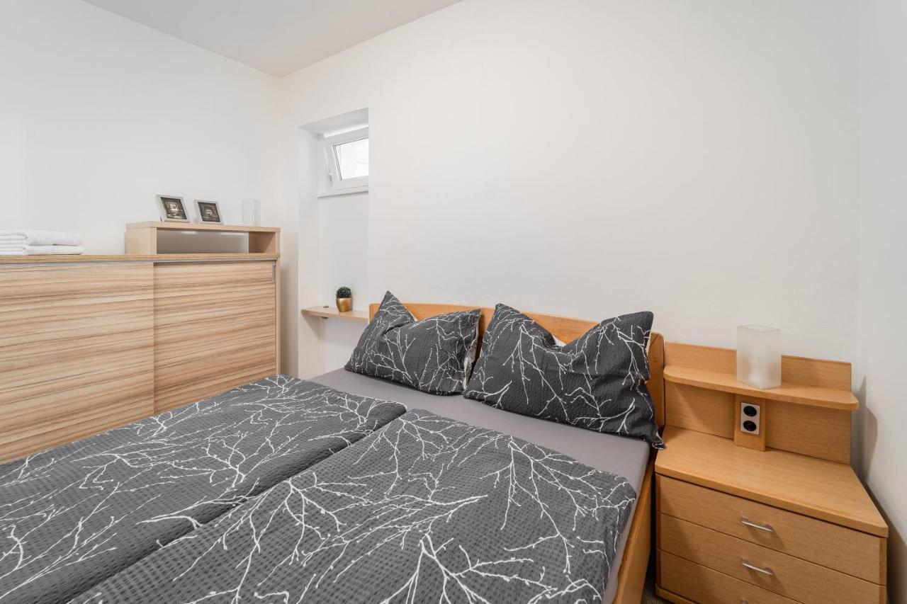 Apartment Yogiam Slavkov u Brna Luaran gambar